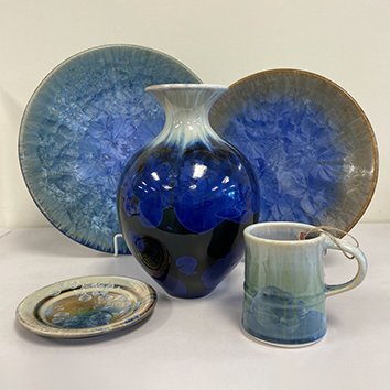 Bill Campbell “Stellar” Pottery collection – Bill Campbell has retired so only a few pieces are available!