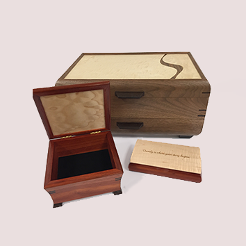 Mikutowski Woodworking – handcrafted wooden boxes small to large!