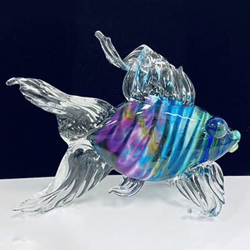 Tropical fish by Three Crow Glass